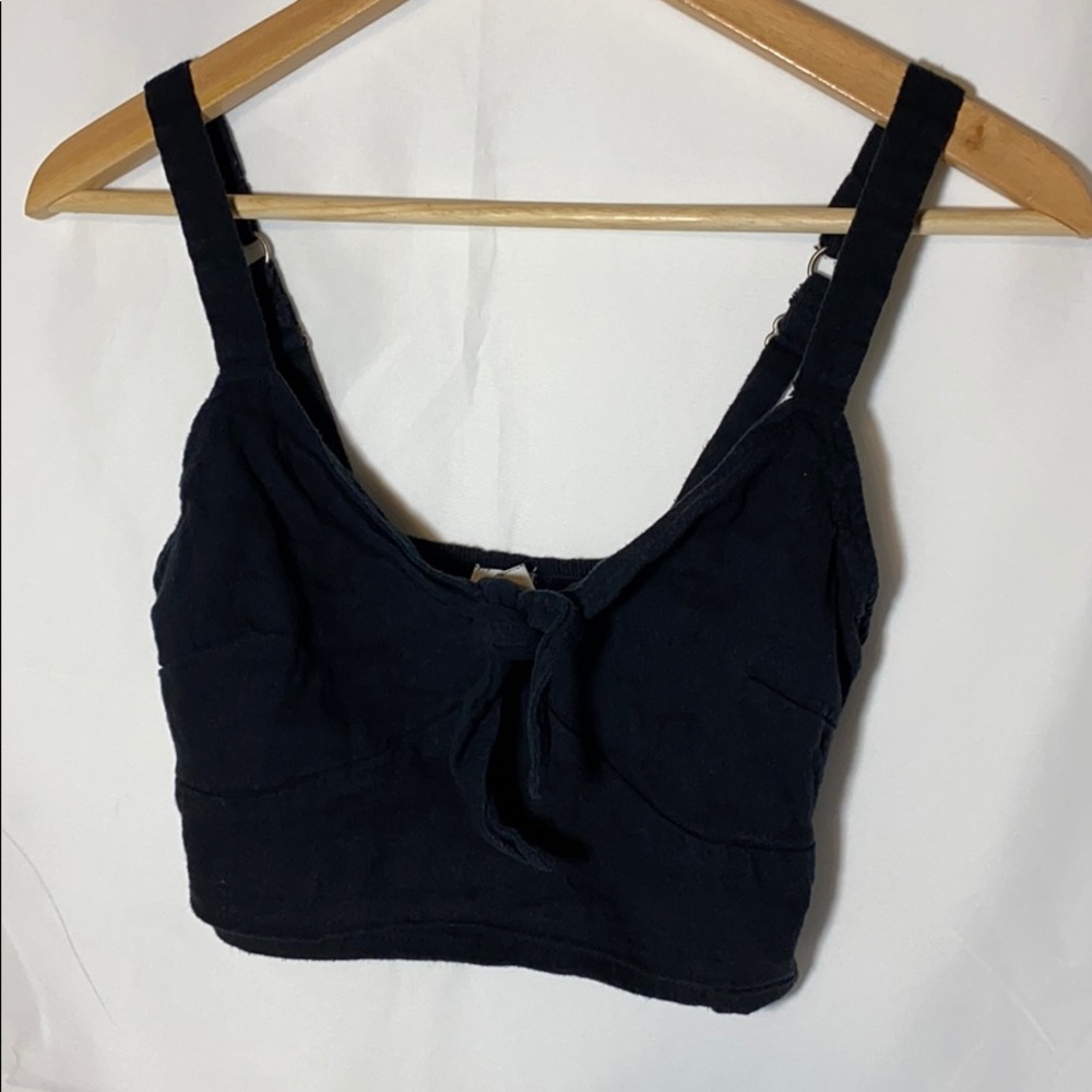 ✨Hollister Crop Top✨